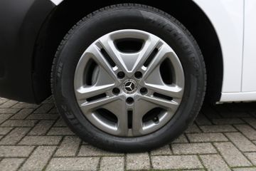 Voertuigafbeelding 28