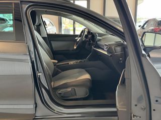 Voertuigafbeelding 32