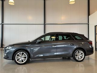 Voertuigafbeelding 8