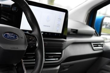 Voertuigafbeelding 12