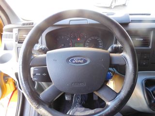 Voertuigafbeelding 12