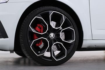 Voertuigafbeelding 16