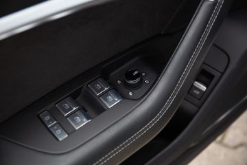 Voertuigafbeelding 32