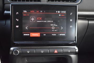 Voertuigafbeelding 18