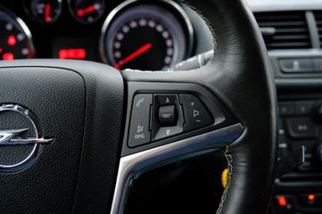 Voertuigafbeelding 16