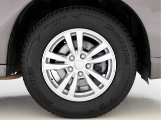 Voertuigafbeelding 24