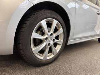 Voertuigafbeelding 3