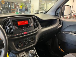 Voertuigafbeelding 18