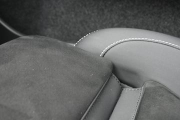 Voertuigafbeelding 25