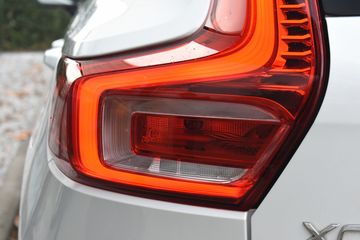 Voertuigafbeelding 5