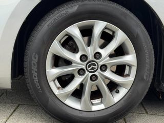 Voertuigafbeelding 16