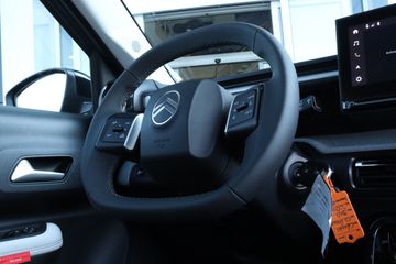 Voertuigafbeelding 23