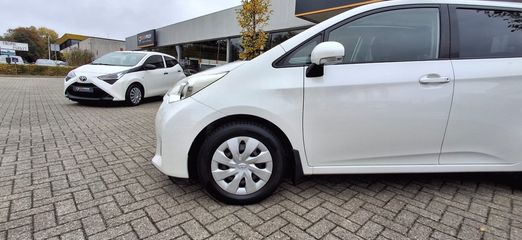 Voertuigafbeelding 4