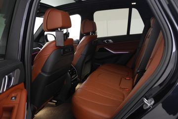 Voertuigafbeelding 51