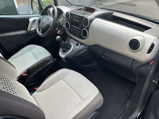 Voertuigafbeelding 17