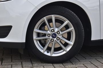 Voertuigafbeelding 26