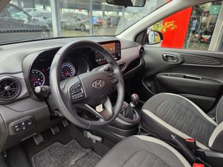 Voertuigafbeelding 9