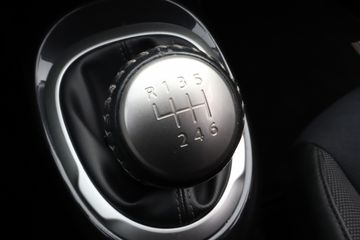 Voertuigafbeelding 24