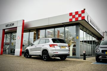 Voertuigafbeelding 6