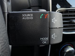 Voertuigafbeelding 38