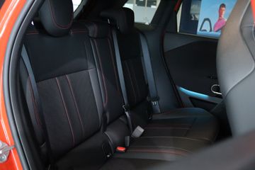 Voertuigafbeelding 17