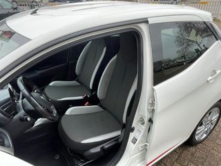 Voertuigafbeelding 4