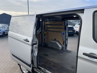 Voertuigafbeelding 8