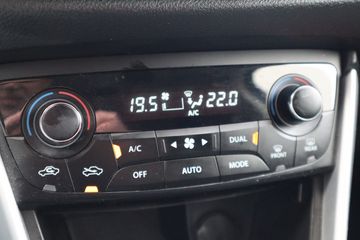 Voertuigafbeelding 12