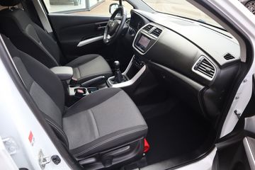 Voertuigafbeelding 16