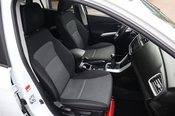 Voertuigafbeelding 17