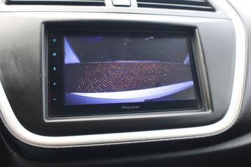 Voertuigafbeelding 8