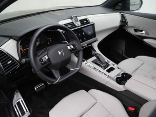 Voertuigafbeelding 13