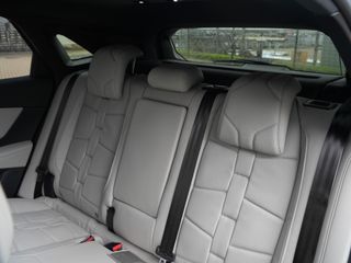 Voertuigafbeelding 25