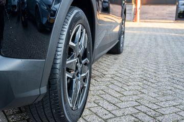 Voertuigafbeelding 14