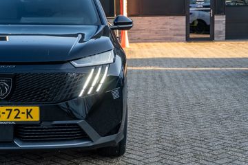 Voertuigafbeelding 5