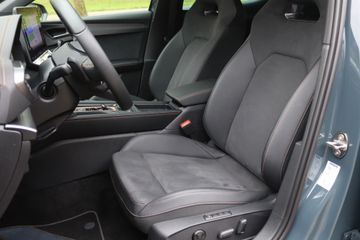 Voertuigafbeelding 9