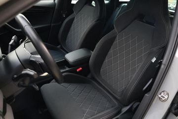 Voertuigafbeelding 15