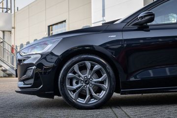 Voertuigafbeelding 4