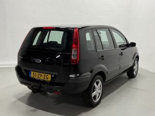 Voertuigafbeelding 4