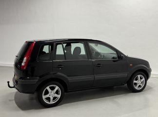 Voertuigafbeelding 5