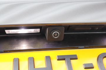 Voertuigafbeelding 9