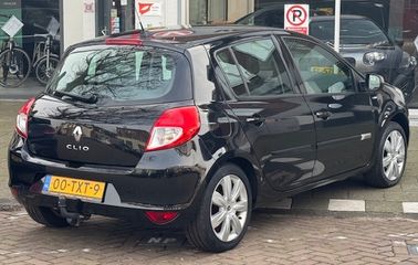 Voertuigafbeelding 2