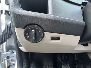 Voertuigafbeelding 9