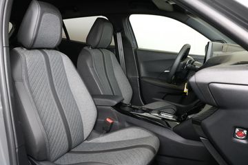 Voertuigafbeelding 12