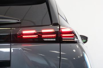 Voertuigafbeelding 7