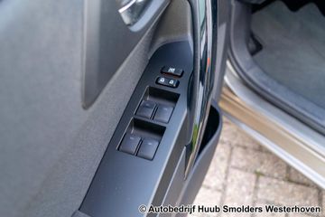 Voertuigafbeelding 19