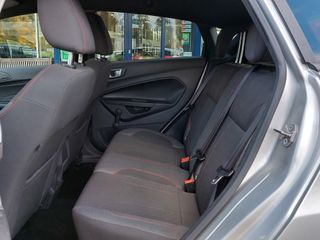 Voertuigafbeelding 9