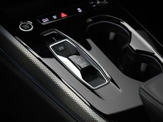 Voertuigafbeelding 44