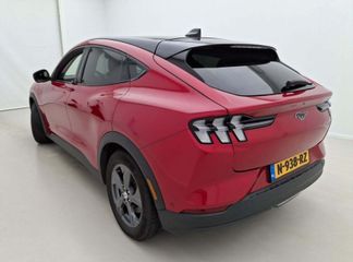 Voertuigafbeelding 3