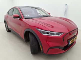 Voertuigafbeelding 4